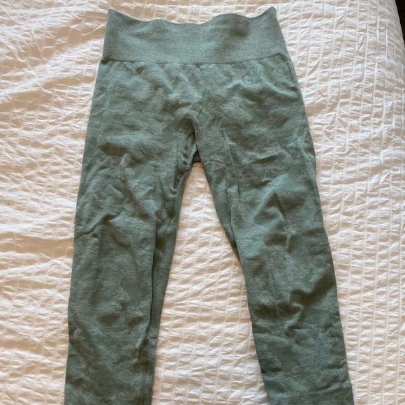 Gymshark camo tights - Picture 1 of 3